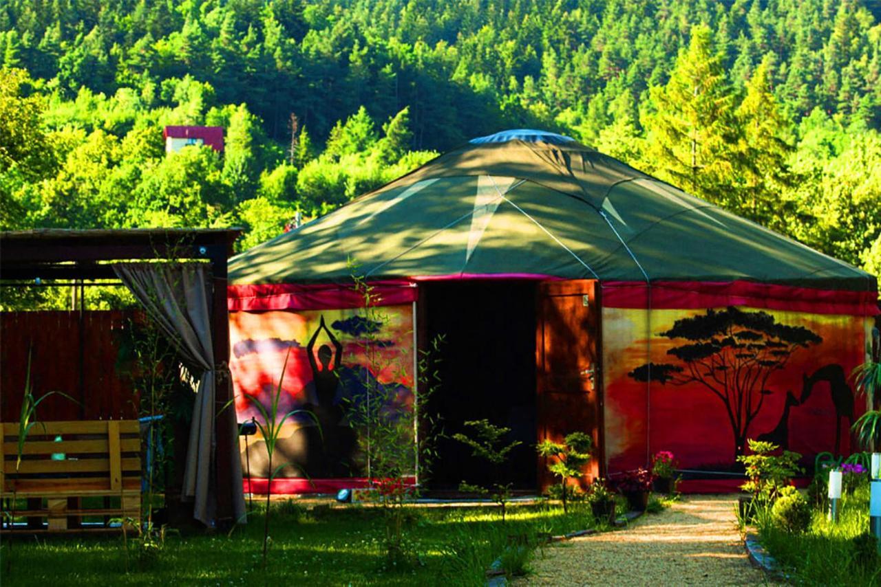Aloha Glamp - Okragle Domki Przy Rzece - Balia I Sauna - Energylandia Zagornik Eksteriør billede