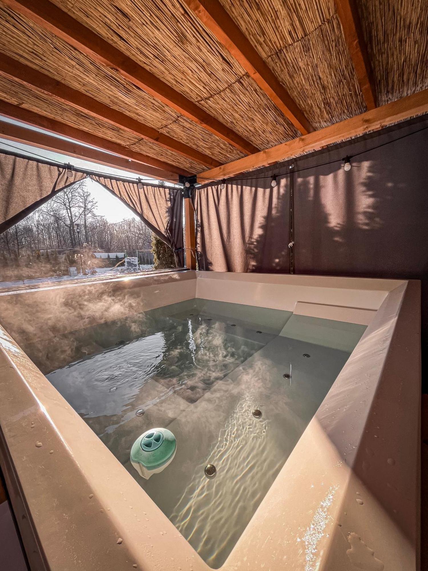 Aloha Glamp - Okragle Domki Przy Rzece - Balia I Sauna - Energylandia Zagornik Eksteriør billede
